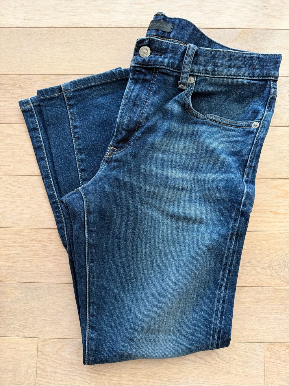 NWOT Uniqlo Men's Medium Blue Slim Straight Jeans W32